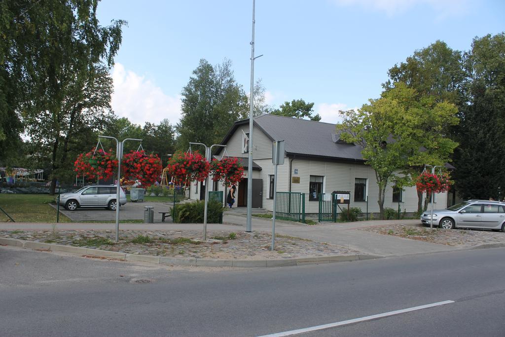 Latvijas Sarkana Krusta Viesnica Rēzekne Exteriör bild