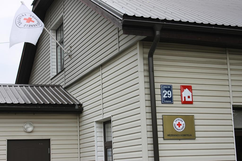 Latvijas Sarkana Krusta Viesnica Rēzekne Exteriör bild